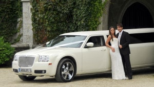 austin party bus rental service weddings bridal bachelor bachelorette photography limousine